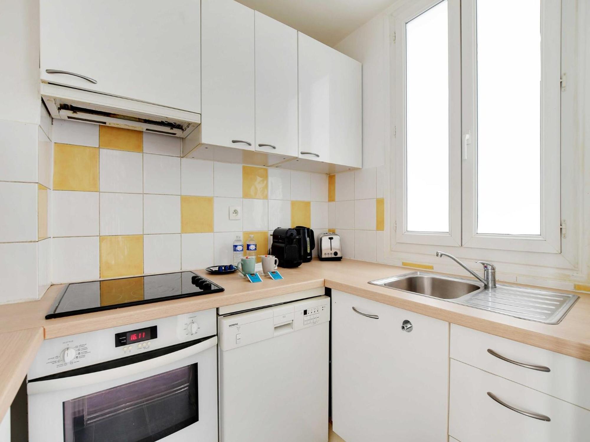 Bright - 2br-4p - Belleville Paris